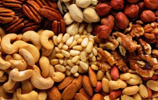 Diverses noix font partie des meilleurs aliments pour augmenter la puissance. 